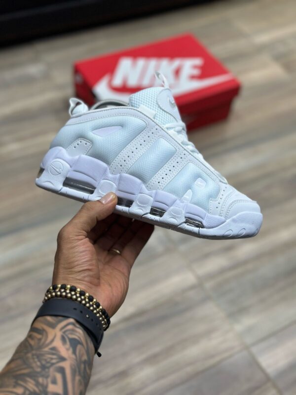 NIKE UPTEMPO LOW X AMBUSH - Imagen 5